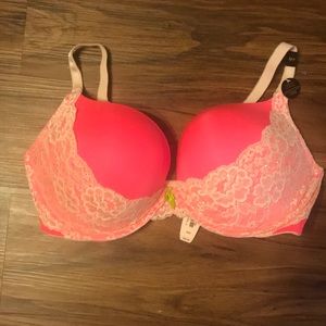 VS Bra Dream Angels adds 2 cup sizes